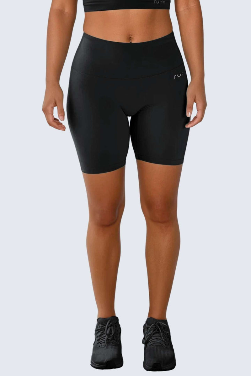 W SunSoft Flow Shorts 6" - Black