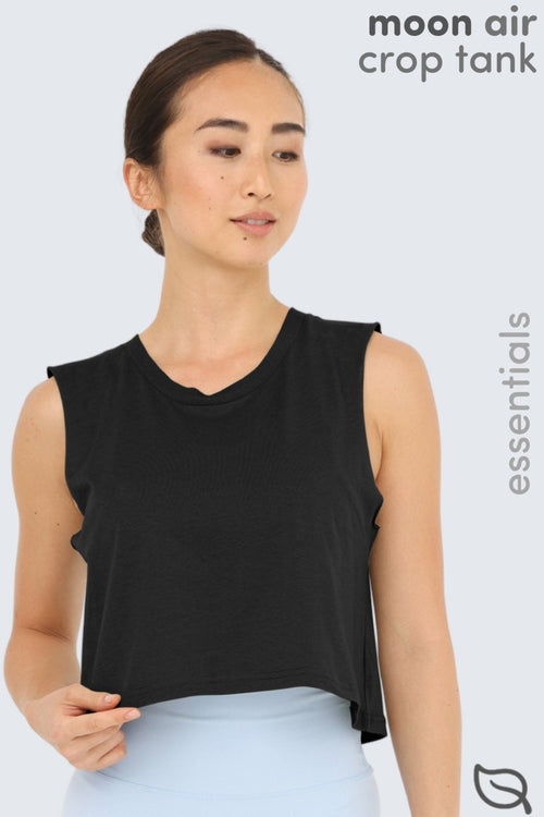 W Moon Air Cropped Tank - Black