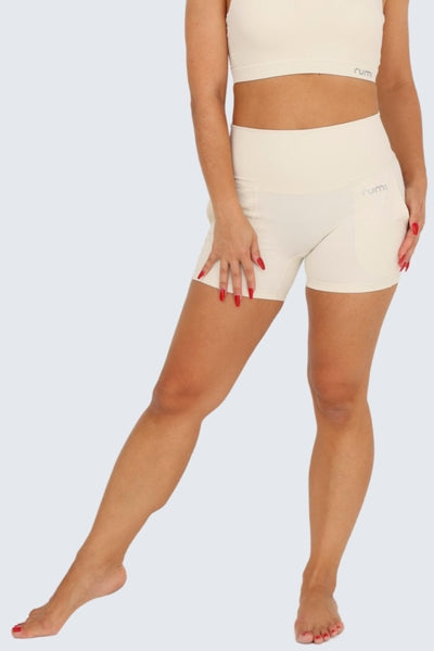 Rumi Earth - W Sun Zen Shorts 4” + Pockets - Ivory - R124443IYP - Bottoms