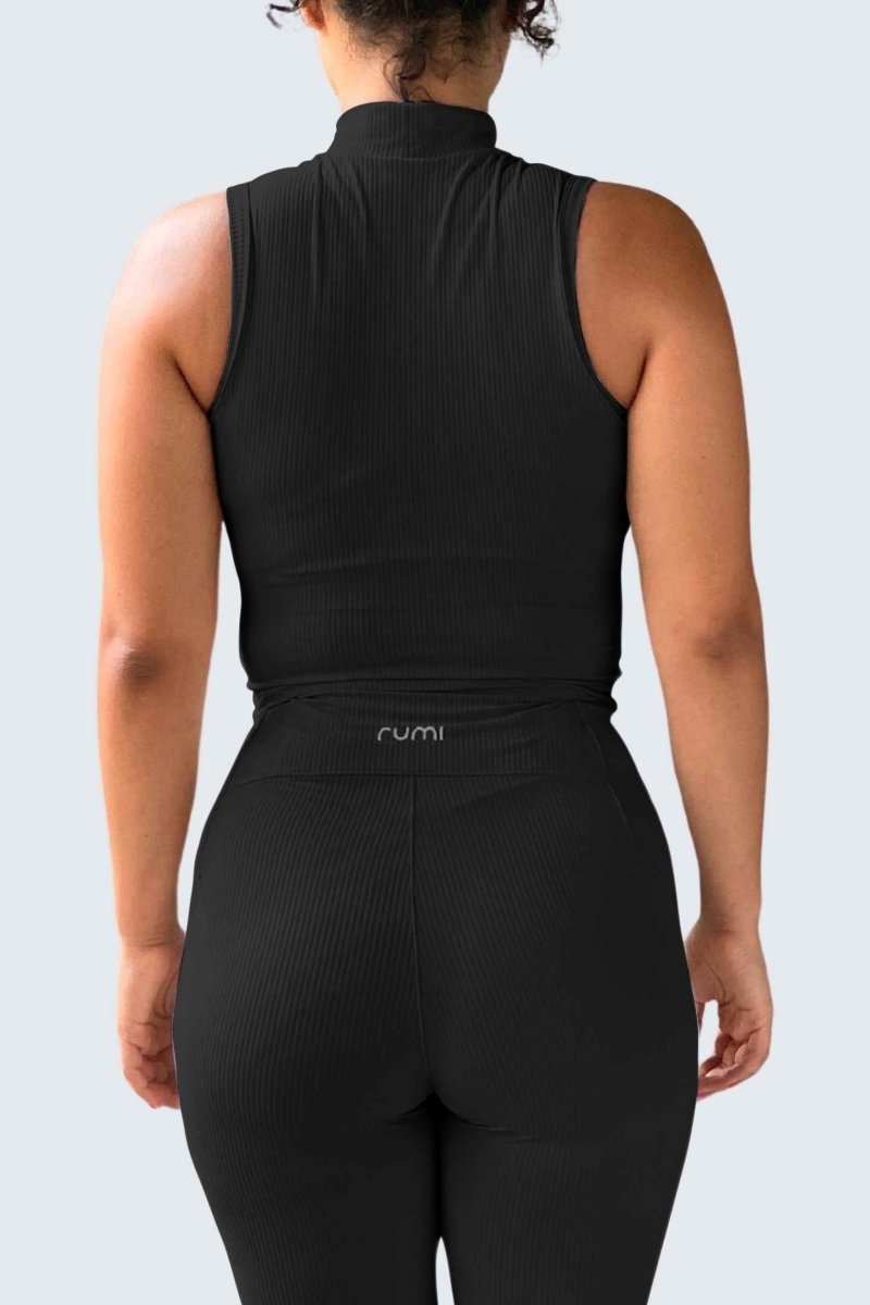 Rumi Earth - W SunRib Fit Joggers Open + Zip - Black - R124150BKP - Bottoms