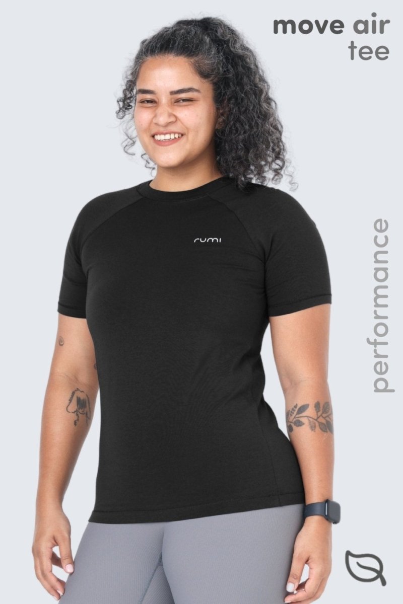 Rumi Earth - WU Move Tee - Black - R521505BKP - Tops